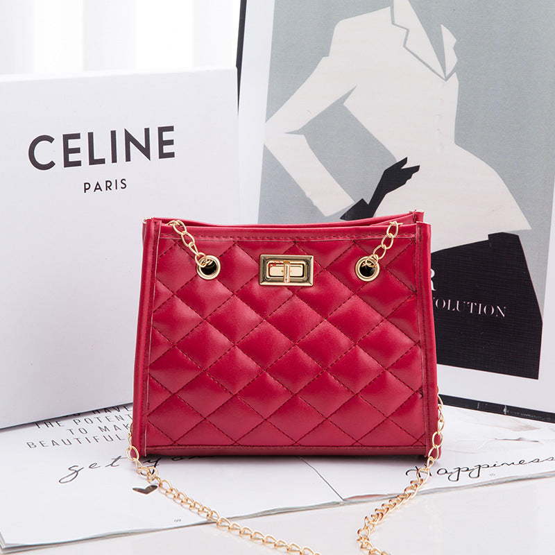 Mini Chain Shoulder Bag