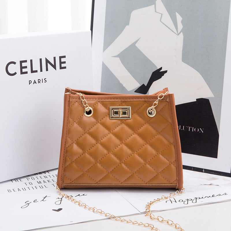 Mini Chain Shoulder Bag